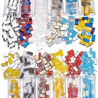 600Pcs 12 Colors Opaque Glass Seed Beads