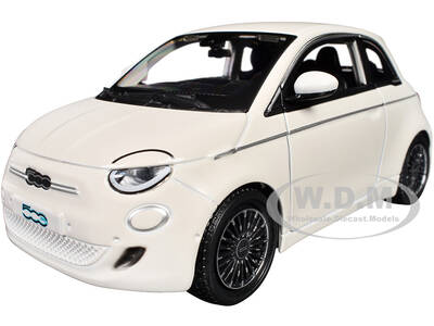 2023 Fiat 500e White 1/24 Diecast Model Car by Bburago