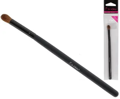 Black handle eyeshadow blender brush