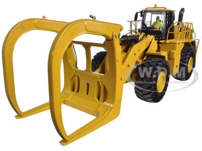 CAT Caterpillar 988K Wheel Loader with Grapple with Operator \