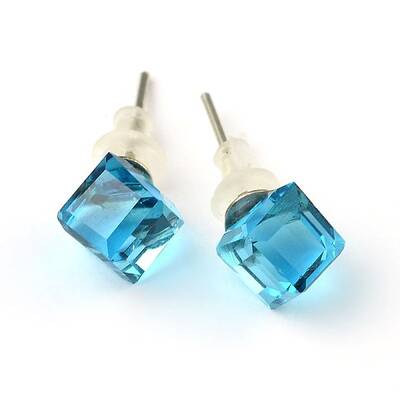 Shiny Glass Rhinestone Stud Earrings