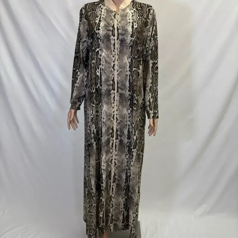 Snake skin abaya with pockets and rhinestones