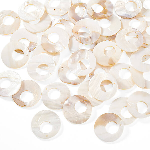 40Pcs Shell Pearl Pendants