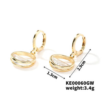 Fashionable Ring Brass Cubic Zirconia Hoop Earrings for Women