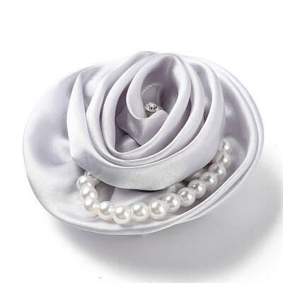 Flower Cloth with Plastic Pearl Brooch Pin