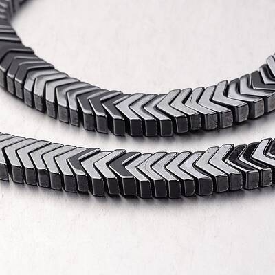 Non-magnetic Synthetic Hematite Bead Strands