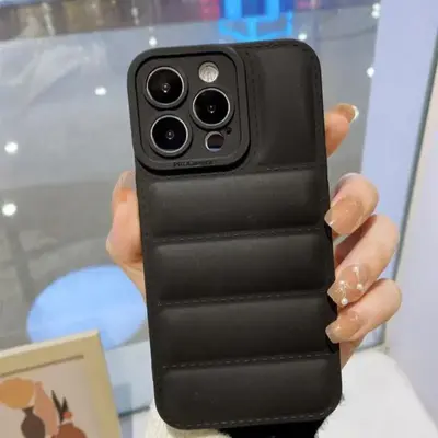 Down Jacket Stripe Plain Phone Case, 1 Count Full Covered Camera Lens Protect Shockproof Anti-fall Protective Case For iPhon...