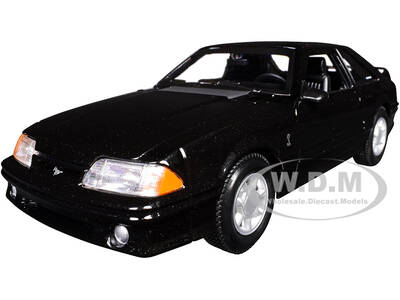 1993 Ford Mustang SVT Cobra Black Special Edition Series 1/24 Diecast Model Car by Maisto