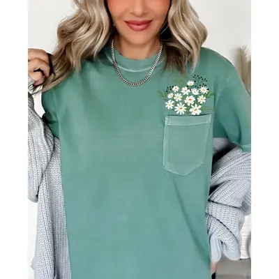 Floral Pocket, Vintage, Gorgeous Flowers, Boho Floral Design, Summer Vibes, Gardening, Festival, Nature Shirt, Women's Comfor...