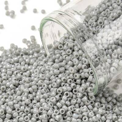 TOHO Round Seed Beads