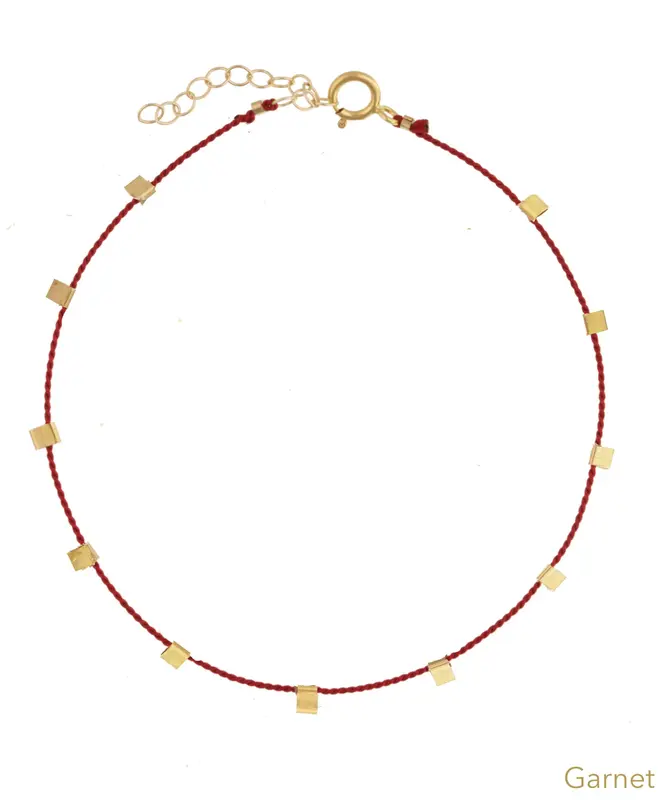 Hilo Anklet | Metal Color: Gold | Color: Garnet