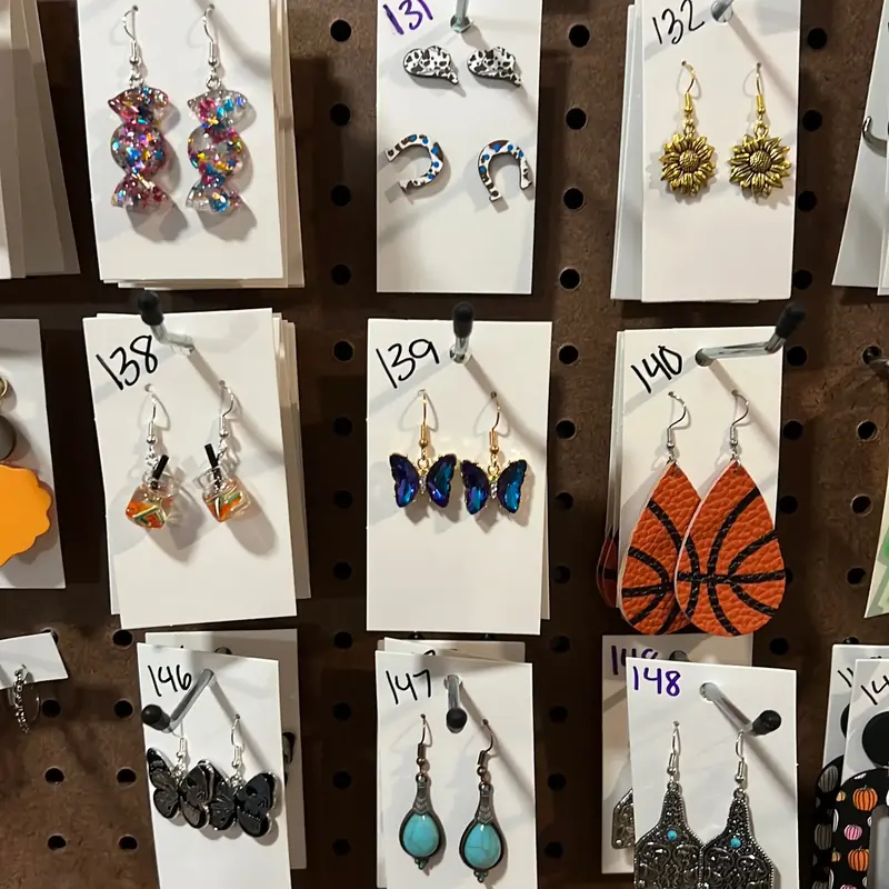 Clearance earrings