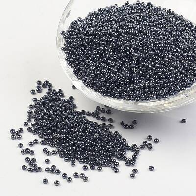 12/0 Grade A Round Glass Seed Beads