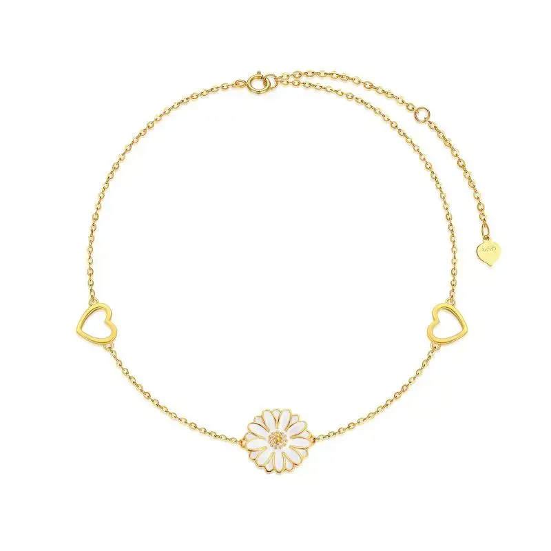 14K Gold Daisy & Heart Charm Bracelet