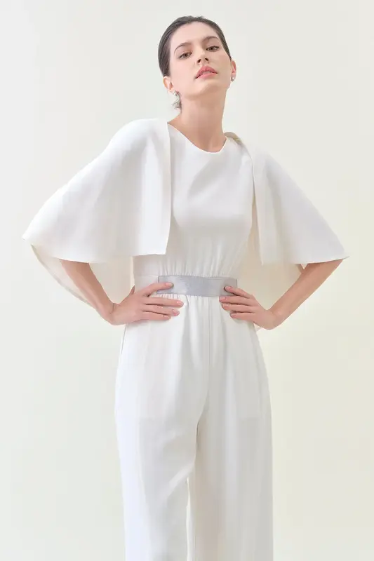 Low-back Jumpsuit - Snow | Size: S | Style: Jumpsuit with Cape