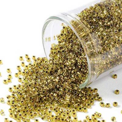 TOHO Round Seed Beads
