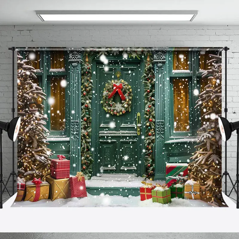 Green Retro Door Tree Gifts Snowy Christmas Backdrop - Aperturee