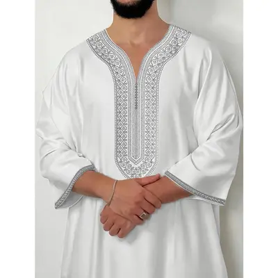 (Zhiyu's selection) A solid color loose Moroccan Men's robe, pure white Silvery thread embroidered robe, Muslim fashion tradi...
