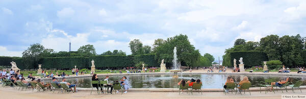 The Tuileries Garden: The Royal Walk from the Louvre to the Champs-Elysées