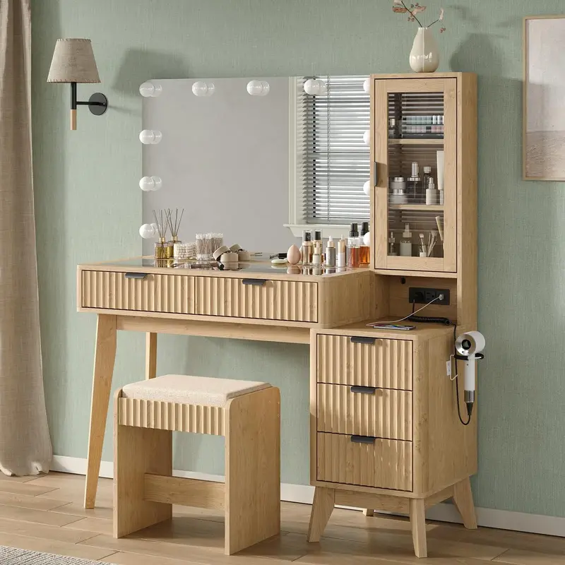 CollaredEagle Modern 53.6\