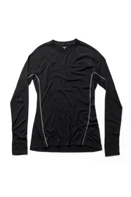 W's DeSoli Crew | Color: true black | Size: L
