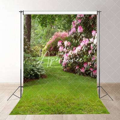 Pink Flowering Shrubs Grass Spring Backdrop Photo Ideas - Aperturee