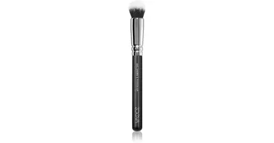 ZOEVA 110 Prime & Touch-Up small brush for applying cream products