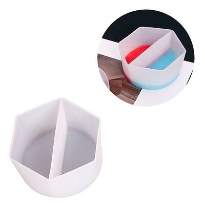 Reusable Split Cup for Paint Pouring