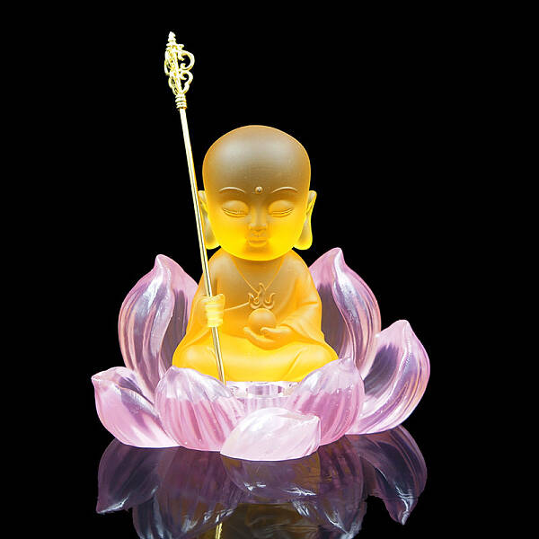 Resin Buddha with Lotus Figurines
