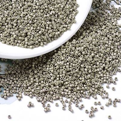 MIYUKI Delica Beads