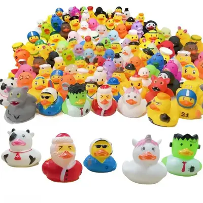 Random Rubber Duck Design Room Decor Ornament for School, 10/25pcs 2024outdoor Mini Animal Desktop Ornament for Office Desk H...