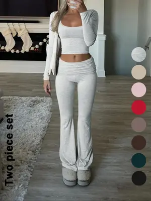 Women's Solid Color Square Neck Crop Tee & Flare Leg Pants Two-Piece Set, Casual Fashion Cozy Two Piece Outfits for Daily Out...