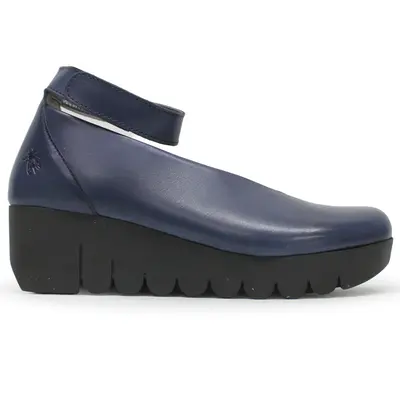 Fly London VILY161FLY Burn Leather Women's Comfort Shoes - Navy - Size:US 9-9.5 Women