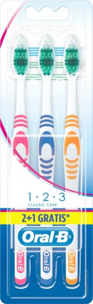 Oral-B Classic Care Medium Toothbrushes 3 pcs