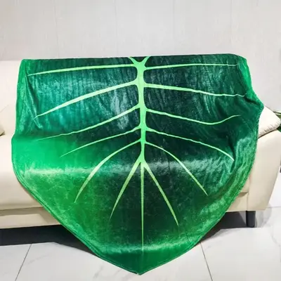 Leaf Pattern Flannel Blanket, 1 Count Soft Comfortable Bedroom Throw, Bedding Supplies for Home Office Travel