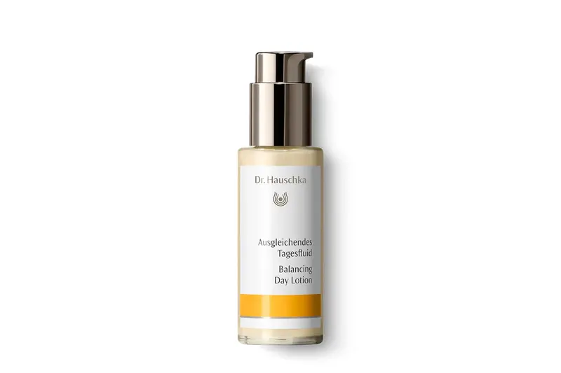 Dr. Hauschka Trattamento Viso Naturale Riequilibrante Giorno Lozione Per il Viso 50 ml
