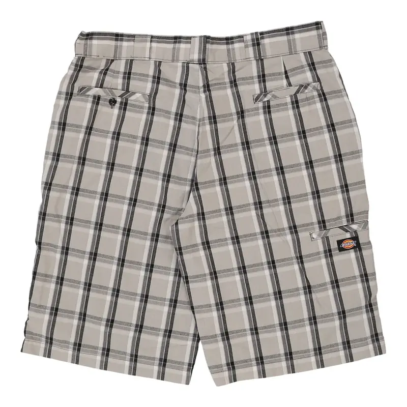 Dickies Checked Shorts - 40W 13L Grey Cotton