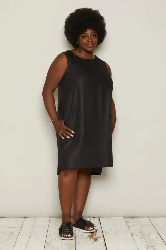 Gauti Dress (Black) | size: 2XL
