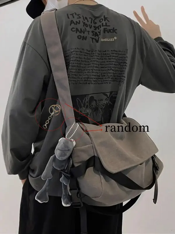 Men's Plain Canvas Crossbody Bag, Solid Color Trendy Versatile Crossbody Bag with Cartoon Charm, Large Capacity Daily Commuti...