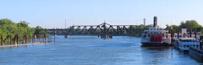 Old Sacramento Tour: A Guide to its Historic District and Waterfront