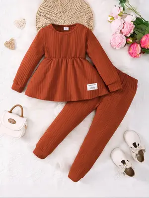 Two-Piece Set Girl's Letter Patched Peplum Hem Top & Plain Elastic Waist Pants, Casual Fashion Cozy Outfits for Daily Outdoor...