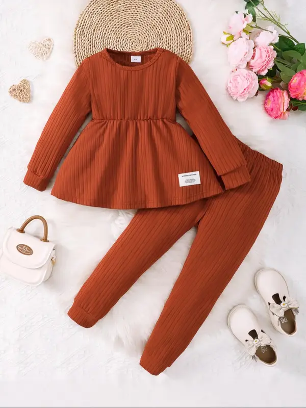 Two-Piece Set Girl's Letter Patched Peplum Hem Top & Plain Elastic Waist Pants, Casual Fashion Cozy Outfits for Daily Outdoor...