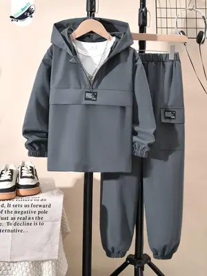 Two-piece Set Boy's Solid Zip Up Hoodie & Pocket Sweatpants Set, Casual Comfort and Functionality Long Sleeve Hooded Sweatshi...