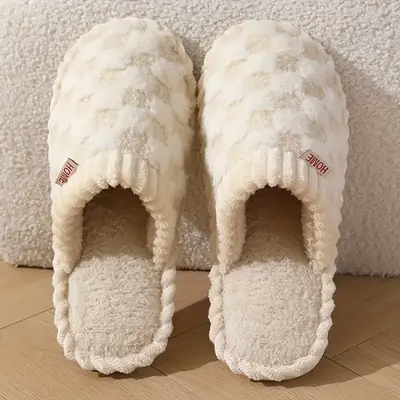 Cotton Slippers for Women Warm winter slippers for couples home and indoor cute and fluffy mop slide walking shoes Flipflop ...