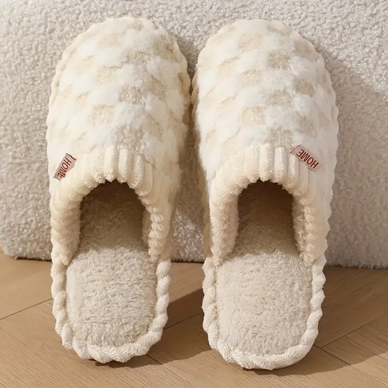 Cotton Slippers for Women Warm winter slippers for couples home and indoor cute and fluffy mop slide walking shoes  Flipflop ...