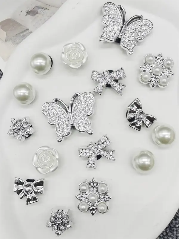 Rhinestone Decorated Shoe Charms, Faux Pearl Decorated Shoe Decoration Charms for Clogs, Fashionable Shoes Decoration for Wom...