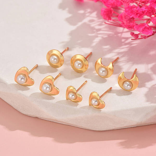 4 Pairs Elegant Pearl Heart & Moon & Flat Round Stud Earrings