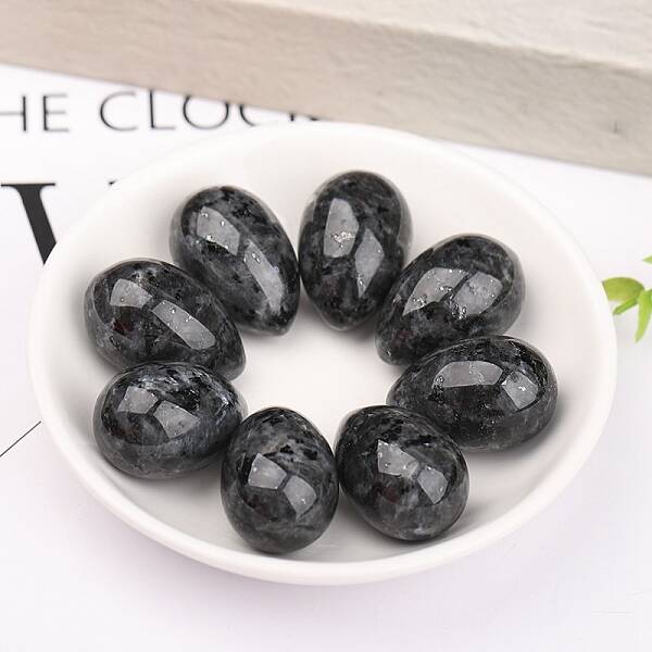 Natural Larvikite Egg Figurines Statues for Home Office Desktop Decoration