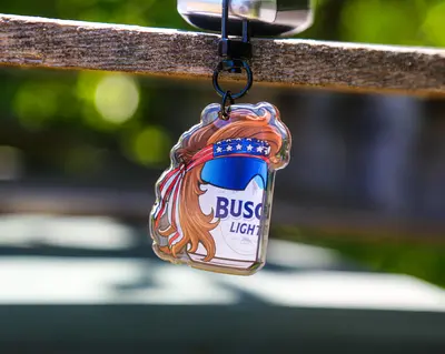 Mullet Busch - keychain.