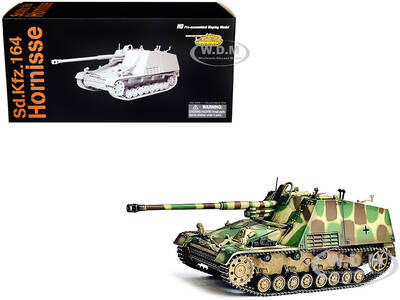 German Sd.Kfz.164 Hornisse Nashorn Armored Vehicle German Army NEO Dragon Armor Series 1/72 Plastic Model by Dragon Mod...